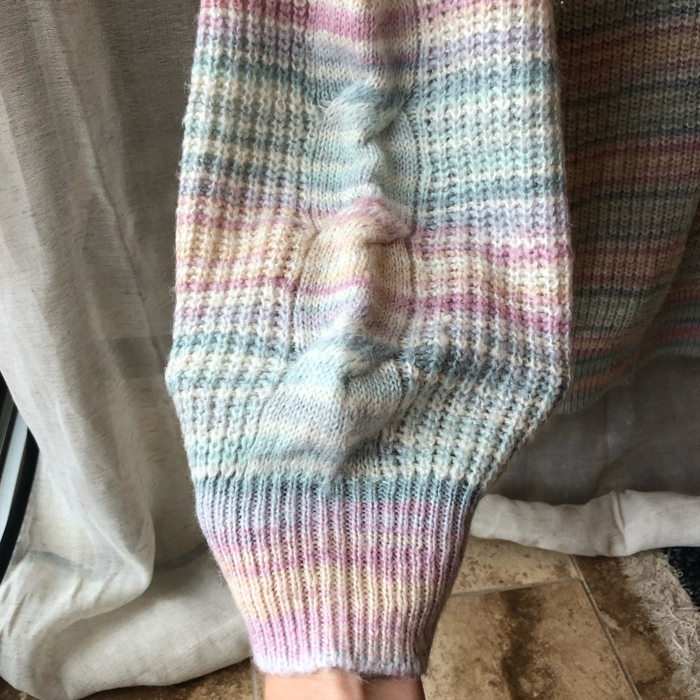 LC Lauren Conrad Beautiful Pastel Cable Knit Sweater Top.‎ Women’s XL - Picture 8 of 15
